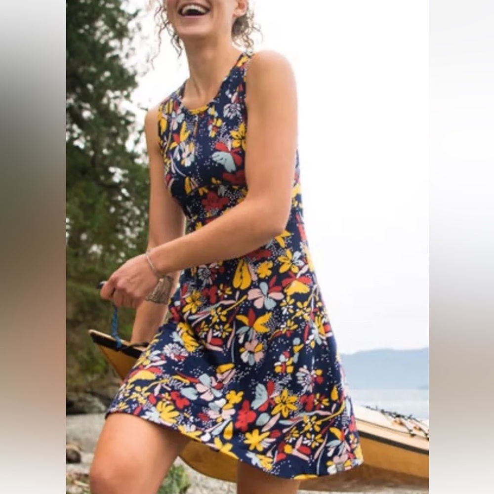 Title Nine Dream Fit & Flare Floral Sleeveless Dress, S
